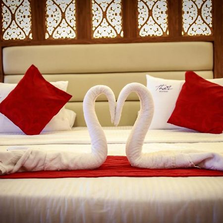 Thai Beach Resort Tiruchchendūr Esterno foto